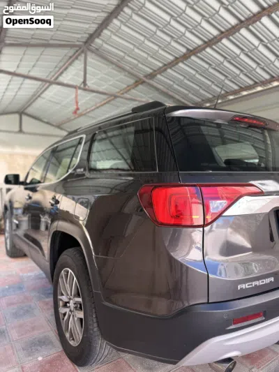 GMC Acadia SLE 4