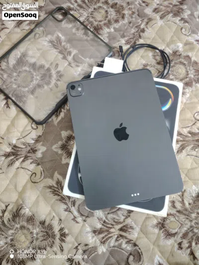ايباد11برو معالجM5 بطاريه 99سعر 1150قفل 2