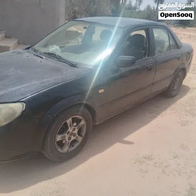 Mazda 323 2