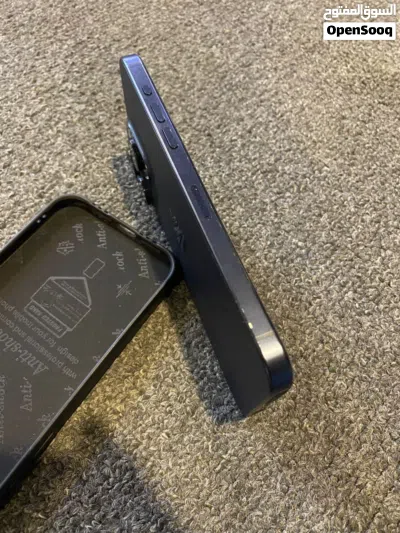 iPhone 15 Pro Max 2