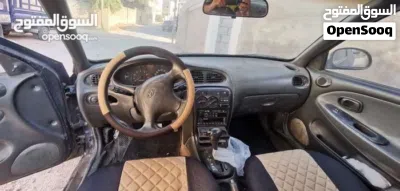 هيونداي افانتي Standard 4