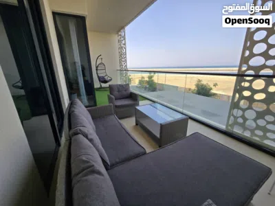 شقه للبيع الموج اطلاله البحر مباشر تملك حر/Apartment for sale in Al Mouj, direct sea view, freehold 2