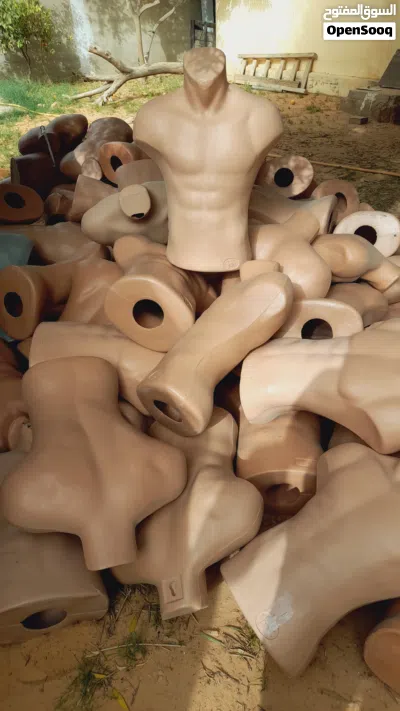 مجسم رجالي للبيع 3