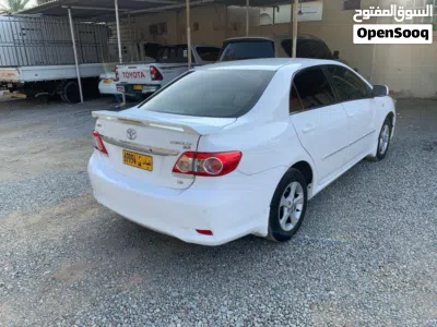 Toyota Corolla LE 3
