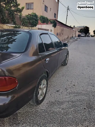 Hyundai Accent GLS 4