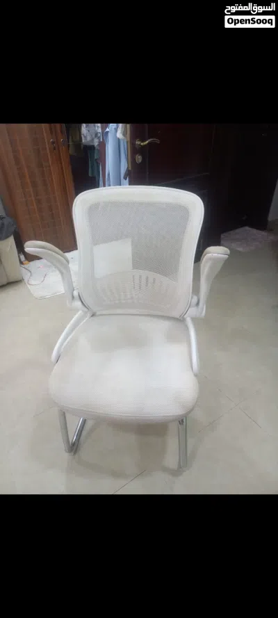 White office chairs 3