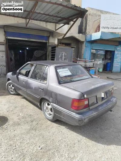Hyundai Excel 4