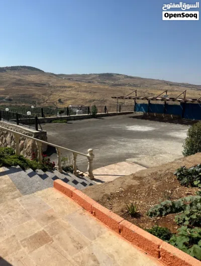 مزرعة البلوطي مع إطلالة خلابة بانوراما من ثلاث جهات ، ملائمه لجميع المناسبات والحفلات 3