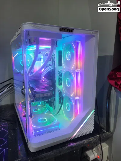 للبيع PC قيمنق خارق + مونتاج 4