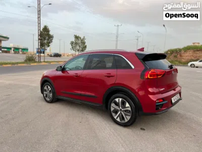 Kia Niro LX 2