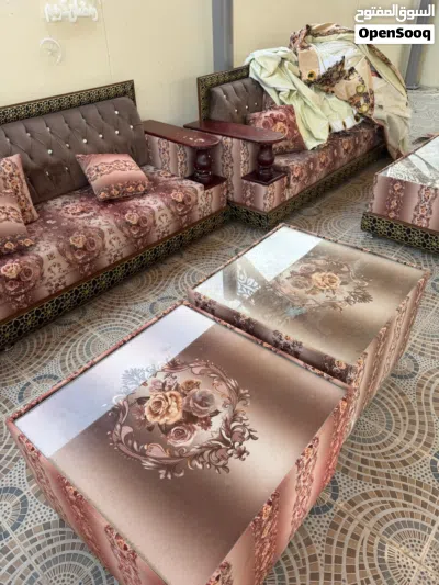 أثاث مستعمل للبيع خشب 2