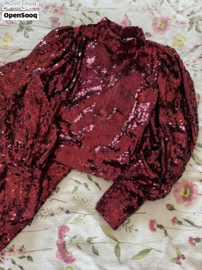 بدلة asos معدسة عنابية 3