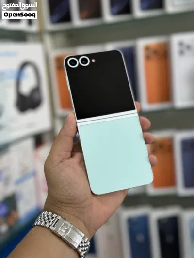 عرض خاص : Samsung Z flip 6 512gb بالذاكرة العملاقة هواتف بحالة الوكالة بدون اي شموخ أو مشاكل مع ضمان 2