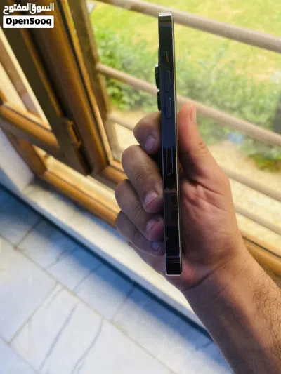 ايفون 14برو 4