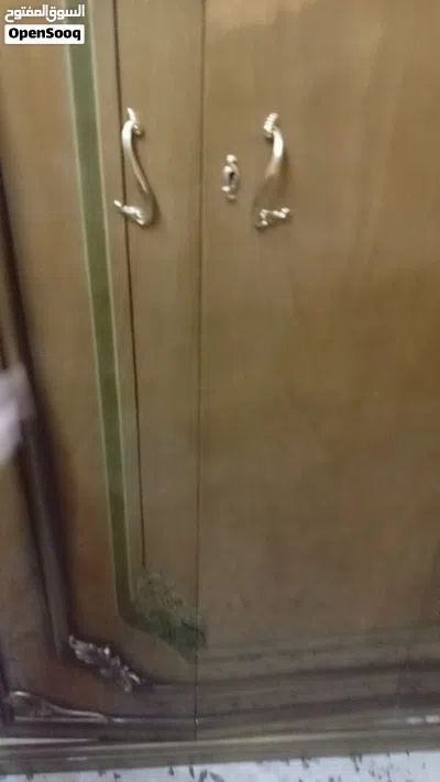 غرفه نوم خزانه وملحق وكميدينا وملحق وتخت دمياطي مصري نخب اول بحاله الوكاله 3