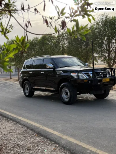Nissan Armada SV 3