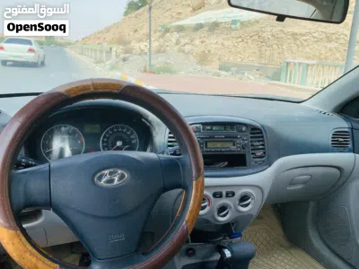 Hyundai Accent GLS 3