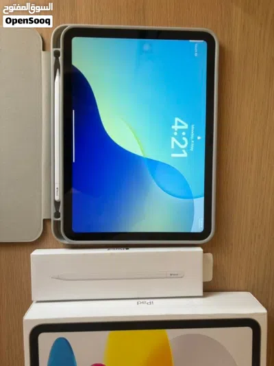 Apple 11-inch iPad (A16), 128GB, Wi-Fi 6, Silver بطارية 100٪ واتشحن 4 مرات بس استعمال أقل من 2