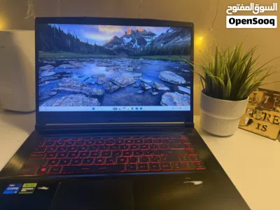 لابتوب ألعاب MSI مع كيبورد وماوس وقاعدة تبريد 2