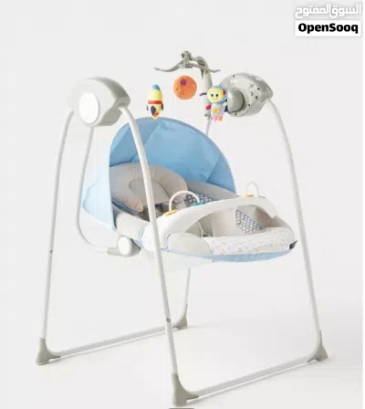 Electronic lucas baby swing 3
