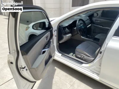 Toyota Camry LE 3