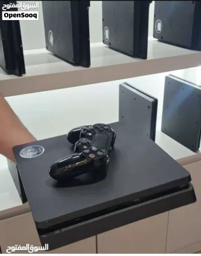 اجهزة بلايشتيشن PS4 معدل مهكر و اولاين كفاله سنه 2