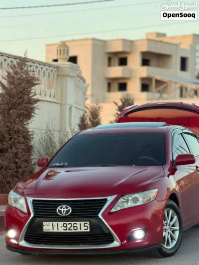 Toyota Camry XLE 4