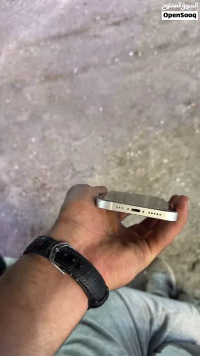 ايفون 13 عادي 3