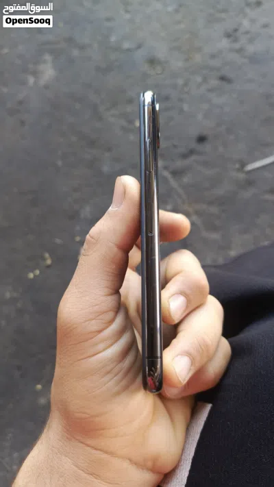 ايفون اكس 64 جيجا بطاريه 72 4