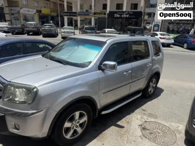 Honda Pilot LX AWD 3