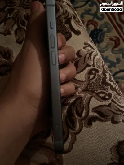 آيفون 14 للبيع مستعمل بدون اي حاله سيئه 128gb 3