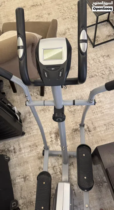 جهاز أوربتراك رياضي من ماركة World Fitness بلون رمادي 3