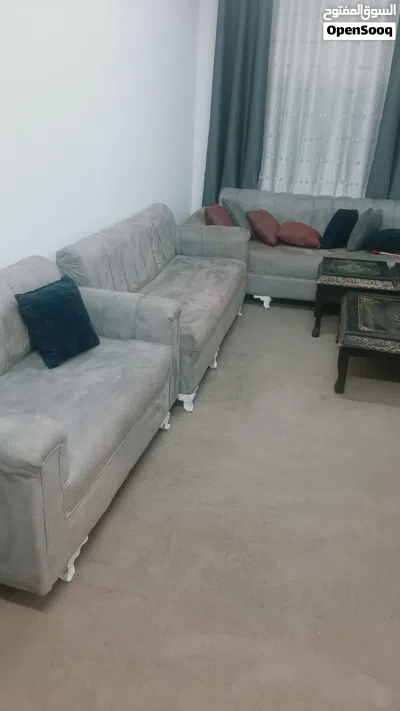 طقم مستعمل للبيع 40 دينار 2