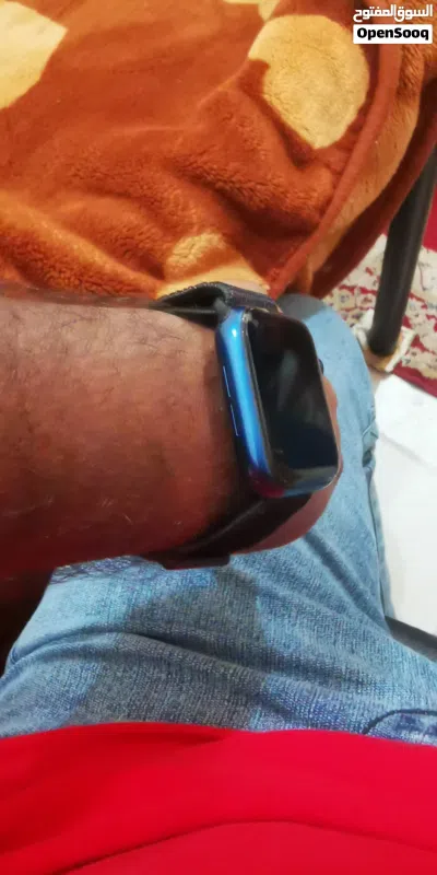 Apple watch series 6 with cellular 4
