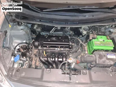 Hyundai Accent Standard 3