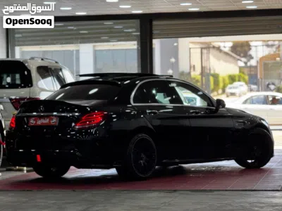 مرسيدس بنز الفئة-C C 63 AMG 2