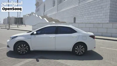 Toyota Corolla SE 4