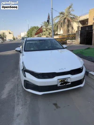 Kia K5 Standard 2