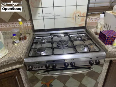 مجموعة أغراض للبيع بسعر حرق 3