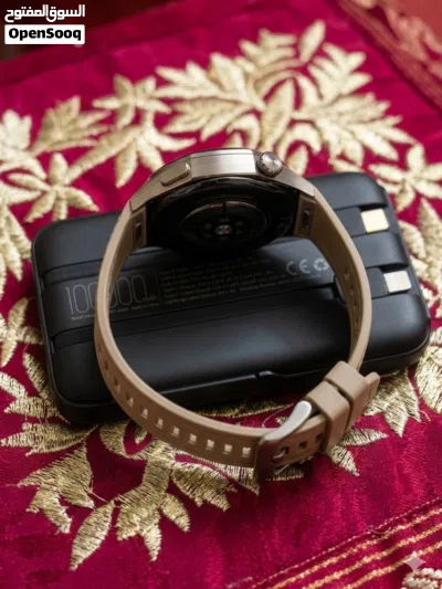 بيع ساعة **HUAWEI WATCH GT 6 Pro 4