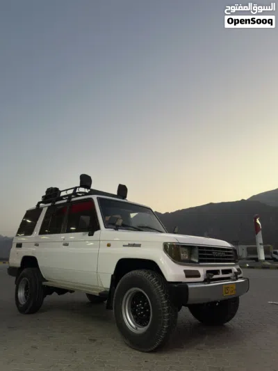 تويوتا لاند كروزر Land Cruiser 70 3