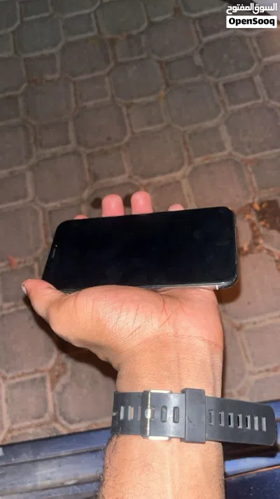 ايفون x وحالتة جداً طيبه 2