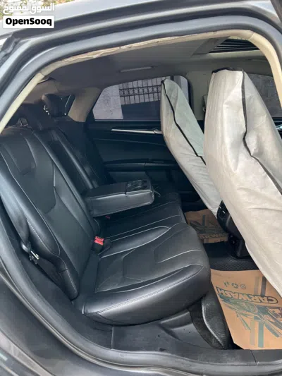 Ford Fusion Titanium 4
