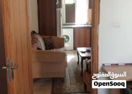 شقه مفروشه استوديو ثلاث غرف نوم