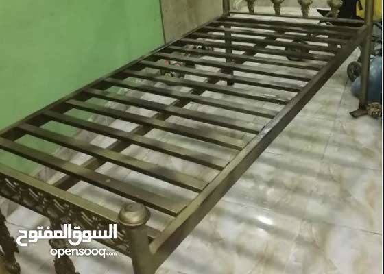 4 سراير حديد سنقل للبيع. (118757772) السوق المفتوح 4 سراير حديد سنقل للبيع. (118757772) السوق المفتوح