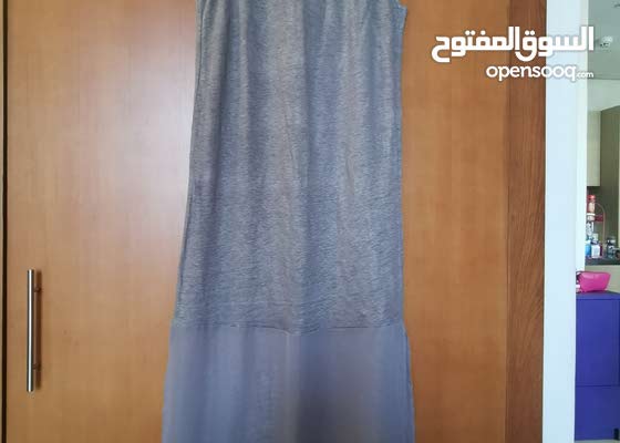 ثياب نسائية