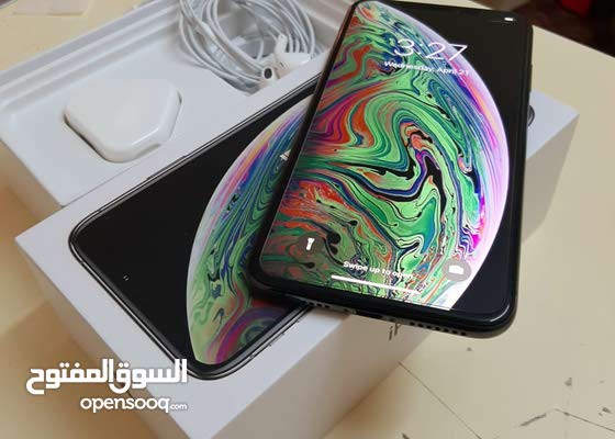 iPhone XS Max 256 gb 92% battery health with warranty all accessories original