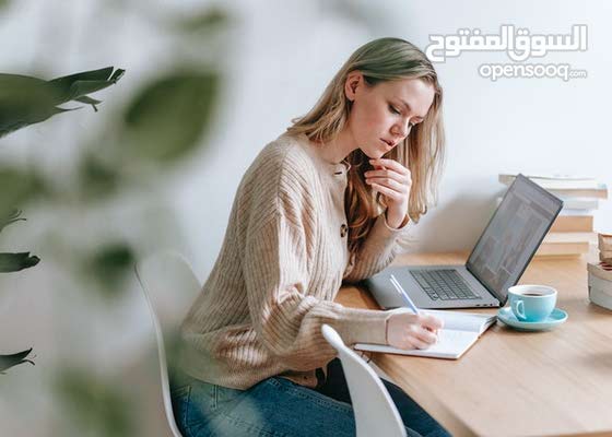 مطلوب كاتبة محتوى دوام كامل لشركة اعلامية في العبدلي