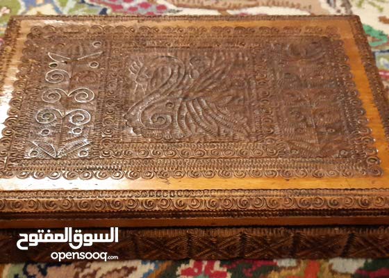 صندوق للسيجار منEngland نقش خشب بالابرة قديم جدا / بريطانيا صندوق للسيجار منEngland نقش خشب بالابرة قديم جدا / بريطانيا