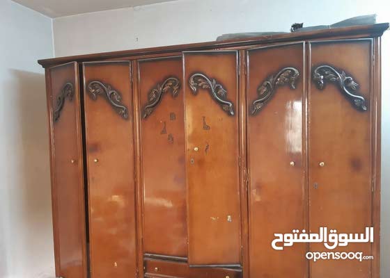 غرف نوم مستعمله نظيفه